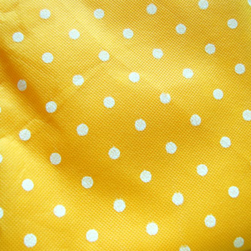 In cuộn vải không dệt PP dùng một lần cho túi mua sắm